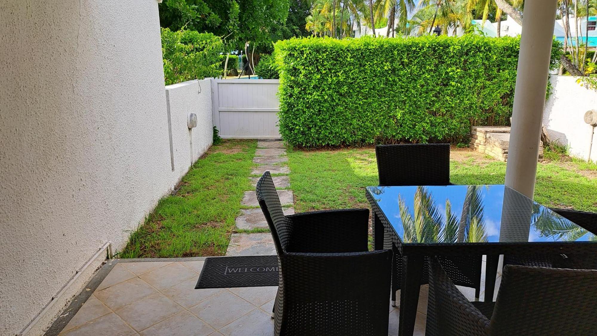 Peaceful And Private Villa Grand Baie Exterior foto