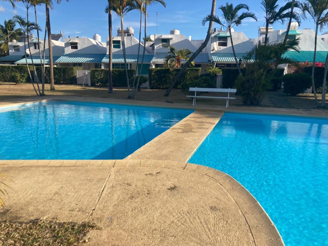 Peaceful And Private Villa Grand Baie Zimmer foto
